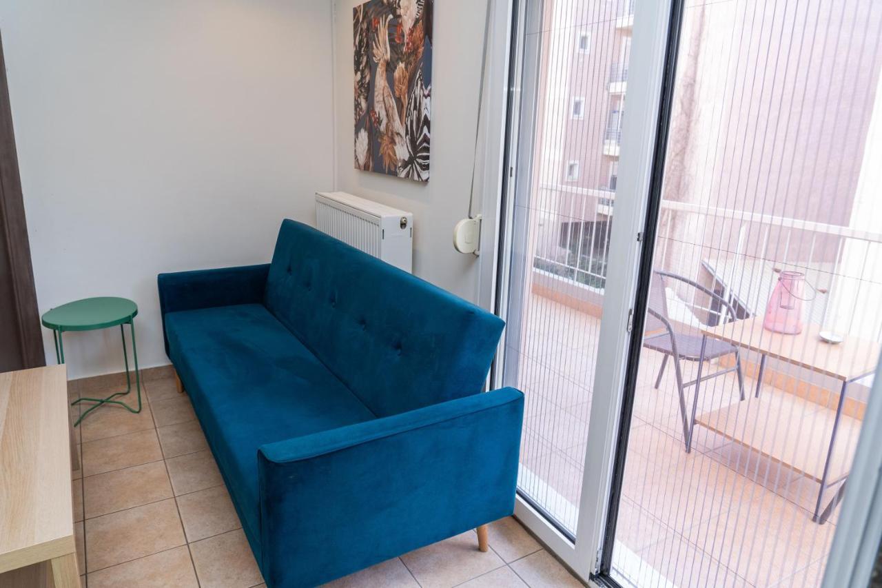 The Whole Packet B1 Center With Parking Apartment Larissa Exterior photo