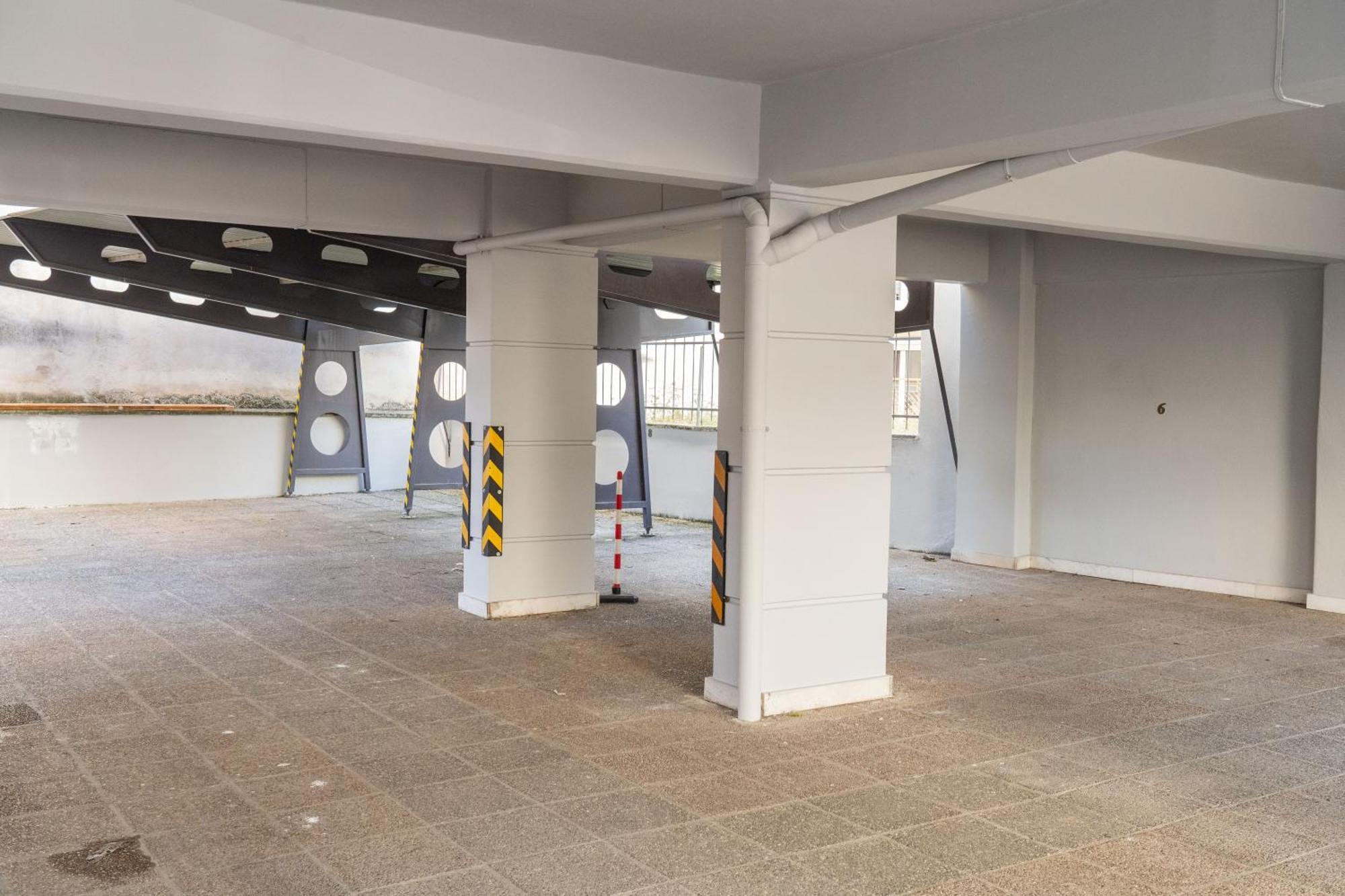 The Whole Packet B1 Center With Parking Apartment Larissa Exterior photo